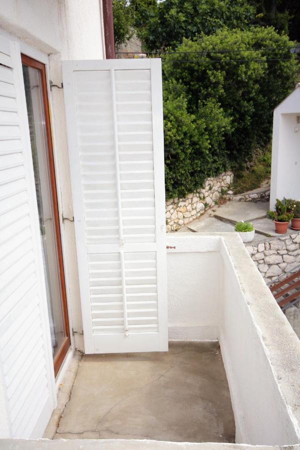 Apartments With A Parking Space Kampor, Rab - 5032 Exterior foto