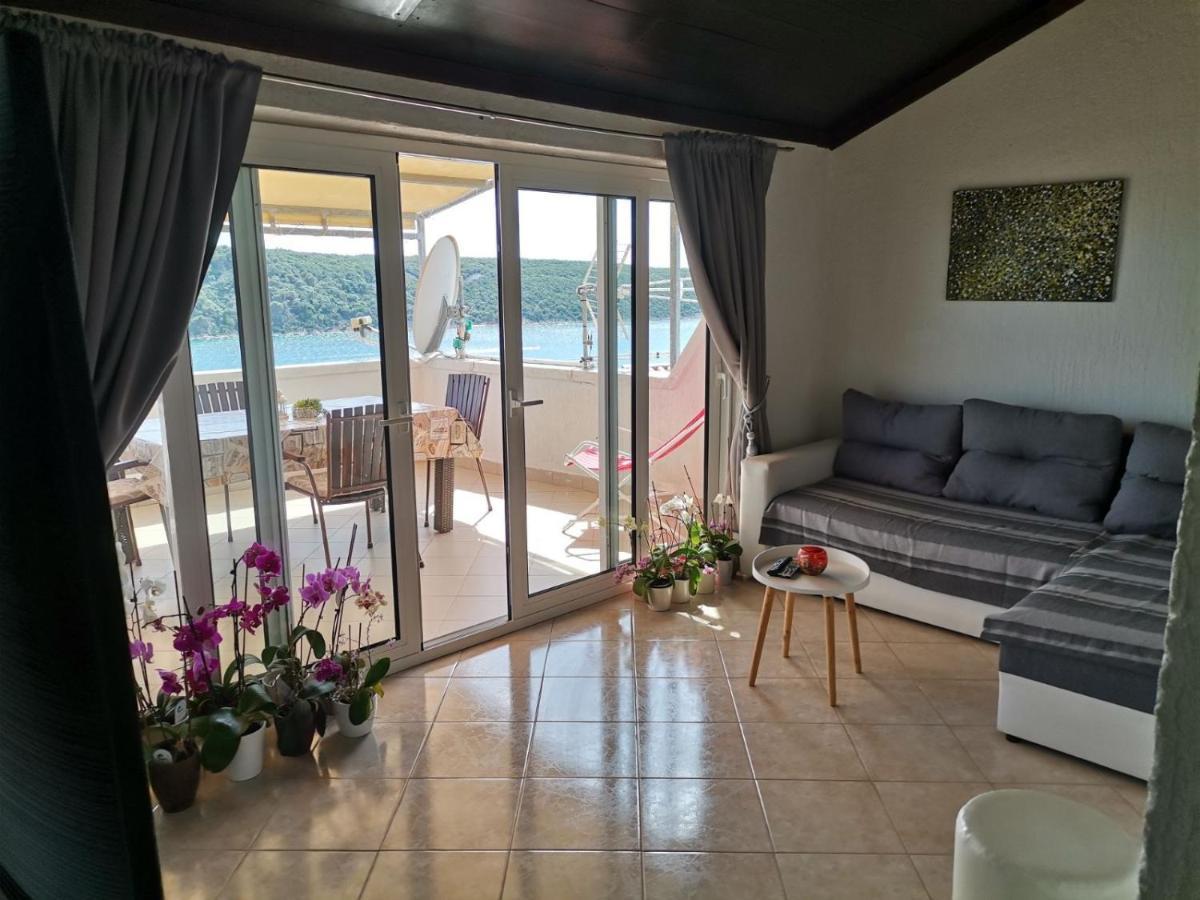 Apartments With A Parking Space Kampor, Rab - 5032 Exterior foto